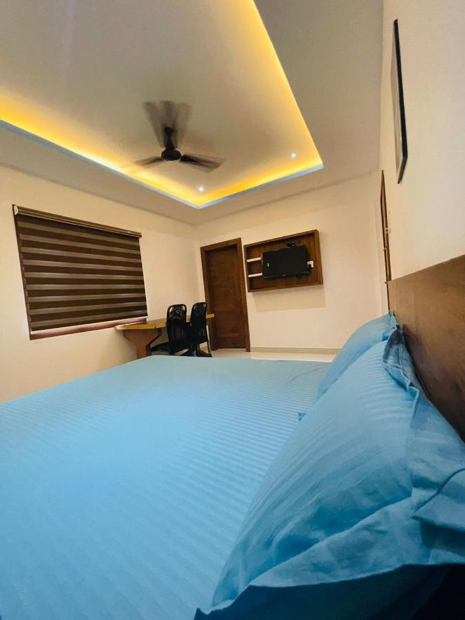 Zam Zam Residency Hotel Cheruppulasseri Exterior foto