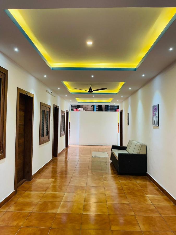Zam Zam Residency Hotel Cheruppulasseri Exterior foto